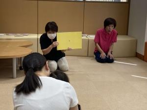 おひざでホイホイの様子