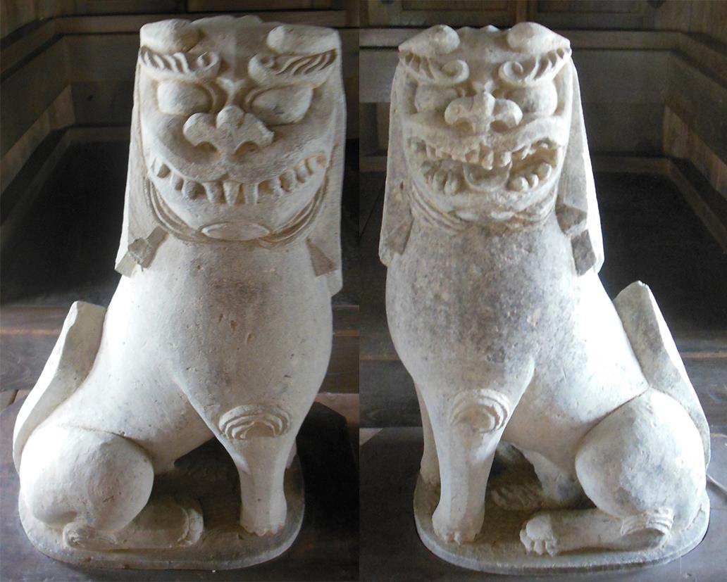 伊井白山神社石造狛犬（1対）